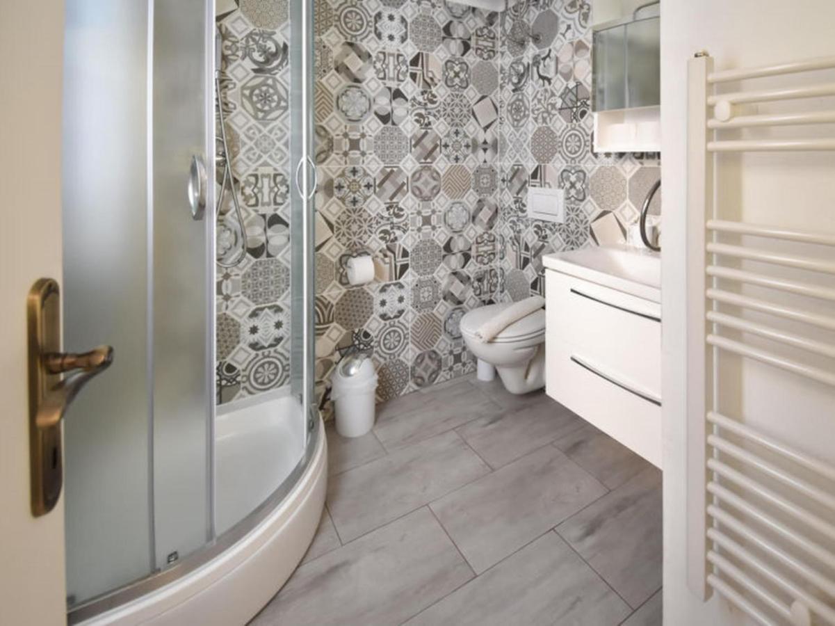 Studios Barre With Jacuzzi Rovinj Exterior foto